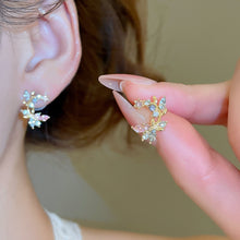 Load image into Gallery viewer, Silver Stud Earrings Crystal Floral Wreath