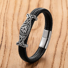 Load image into Gallery viewer, Men's Classic Stainless Steel Leather Bracelet