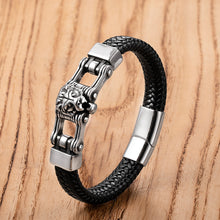 Load image into Gallery viewer, Men's Retro Lion Head Leather Bracelet
